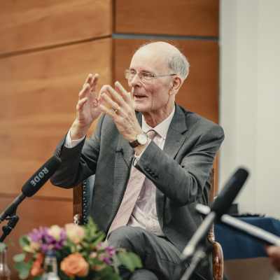 Professor Sir John Curtice presenting at a previous leadership lecture.